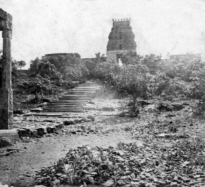 Et ødelagt tempel nær Madras, India, 1874 av Unbekannt