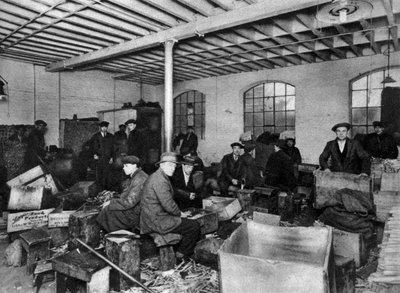 Et vedhoggeverksted, London, 1926-1927 av Unbekannt