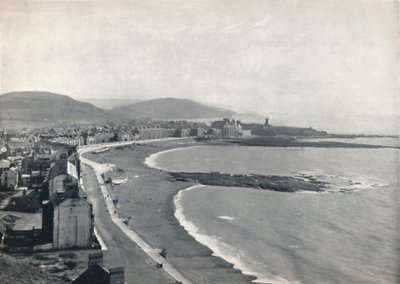 Aberystwyth - Utsikt over bukten, viser slottet og University College, 1895 av Unbekannt