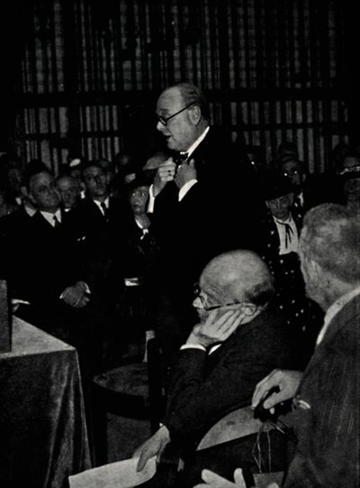 Henvender seg til et fransk publikum, 24. september 1936, 1945. av Unbekannt