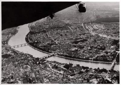Luftfoto av Basel, Sveits, fra en Zeppelin, 1928 1933 av Unbekannt
