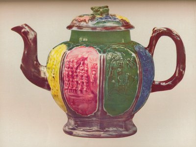 En åttekantet tekanne med saltglasur, c1770 av Unbekannt
