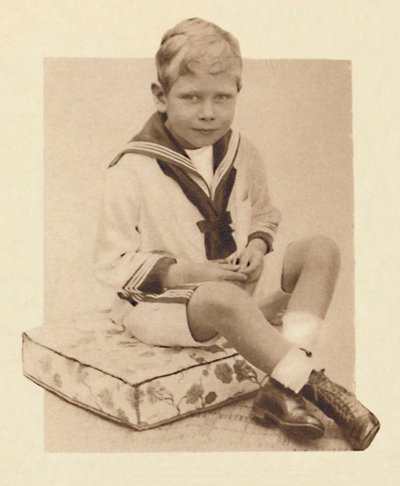 En indikasjon på en kommende karriere: Sjømannsegnet Prince Albert, c1900, 1937 av Unbekannt