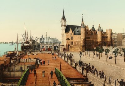 Antwerpen (Anvers). Utsikt over det gamle slottet (Het Steen) til havna. Rundt 1900 av Unbekannt