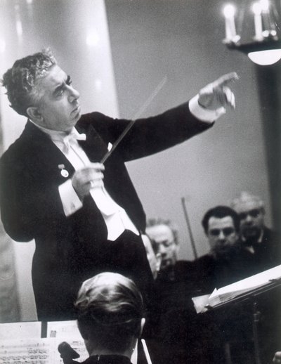 Aram Khachaturian , sovjet-armensk komponist, 1960-tallet av Unbekannt