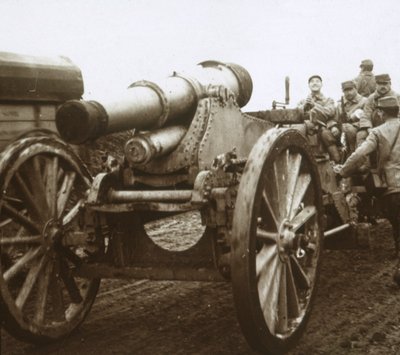 Artillerikolonne ved Verdun, Nord-Frankrike, c1914-c1918 av Unbekannt