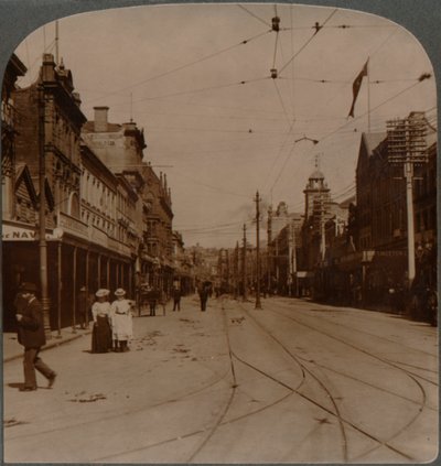 Aucklands hovedforretningsvei, Queen St., ser S., New Zealand, c1900 av Unbekannt