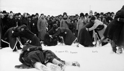 Bashkirs kuresh wrestling, Russland, 1913 av Unbekannt