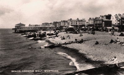 Strand, vestover, Worthing, Sussex, 1935 av Unbekannt