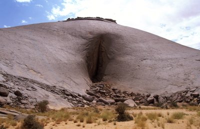 Ben Amira monolitt i Adrar, Mauritania av Unbekannt