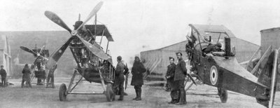 British Royal Flying Corps-fly under reparasjon, c1916 av Unbekannt