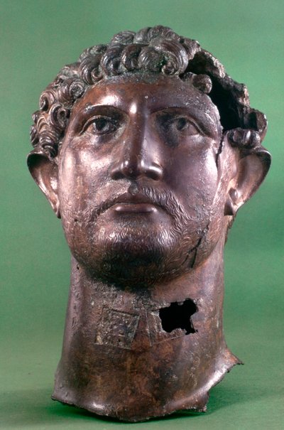 Bronsehode til keiser Hadrian, 2. århundre e.Kr av Unbekannt