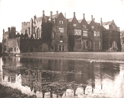 Broughton Castle, Banbury, Oxfordshire, 1894. av Unbekannt