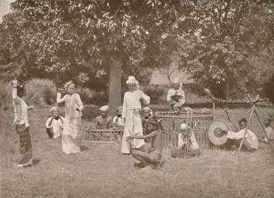 Burmesiske musikere og Pwe-dansere, 1900. av Unbekannt
