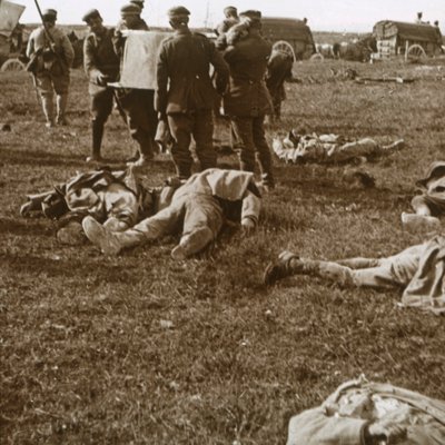 Begravelse av lik, Sainte-Marie-à-Py, Nord-Frankrike, c1914-c1918 av Unbekannt