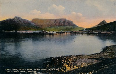 Cape Town, Devils Peak, Table Mountain og Lions Head fra Table Bay, c1900 av Unbekannt