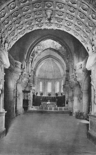 Cathedrale DAvignon. - Katedralen inne, c1925 av Unbekannt