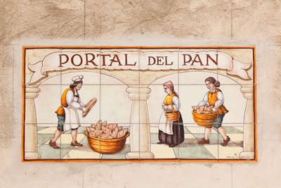 Keramiske fliser av brødselgerens bod fra 1600- eller 1700-tallet på Plaza Mayor, Trujillo, Caceres-provinsen, Spania av Unbekannt