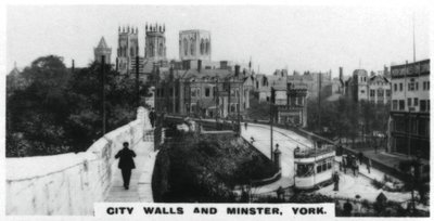 Bymurer og Minster, York, ca 1920-tallet av Unbekannt