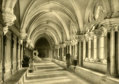 Cloisters, Heiligenkreuz Abbey, Niederösterreich, c1935. av Unbekannt