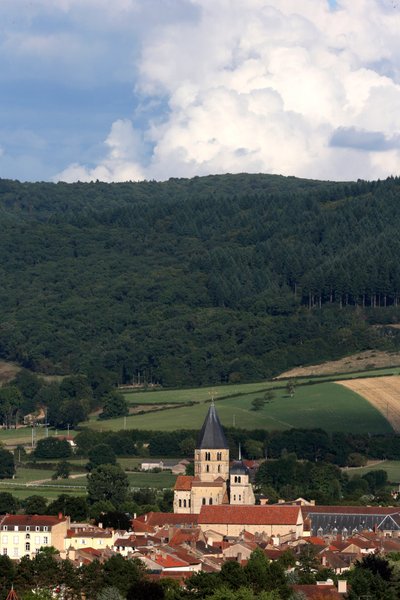 Cluny, Saone-et-Loire, Frankrike, le 16/8/2015 - Cluny Abbey dedikert til St. Peter, er et tidligere benediktinerkloster i Cluny. av Unbekannt