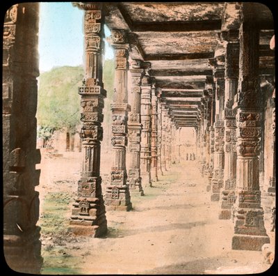 Colonnade, Delhi, India, slutten av 1800- eller begynnelsen av 1900-tallet av Unbekannt