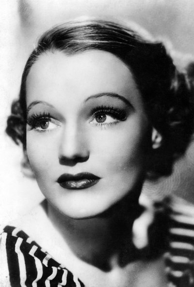 Constance Cummings 1910-2005, amerikanskfødt britisk skuespillerinne, c1930-c1940s av Unbekannt