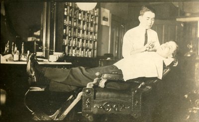 Cuban Barber, ca 1930-tallet. av Unbekannt
