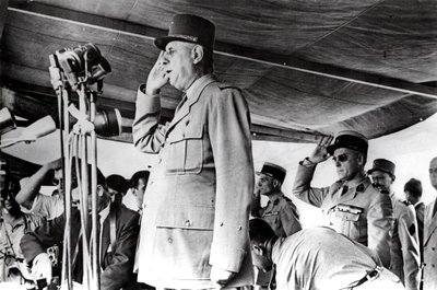 De Gaulle i Algerie, mai 1958 av Unbekannt