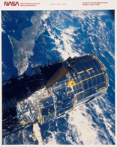 Utplassering av Hubble-romteleskopet, 1990 av Unbekannt