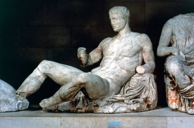 Dionysos, fra den østlige pedimenten av Parthenon, 447-432 f.Kr av Unbekannt