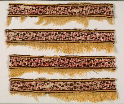 Fire kantstriper, ca. 1100-1400. av Unbekannt