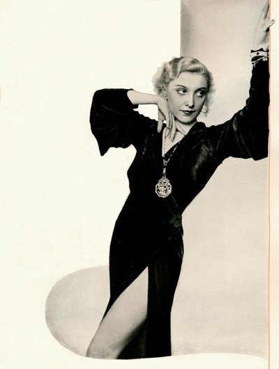 Frances Day i person: Booths Gin bringer ut det beste i ethvert selskap, c1935 1935. av Unbekannt