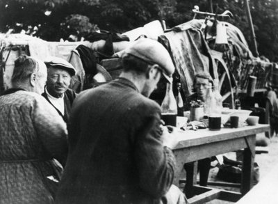Franske og belgiske flyktninger, Rambouillet, Frankrike, 16. juli 1940 av Unbekannt