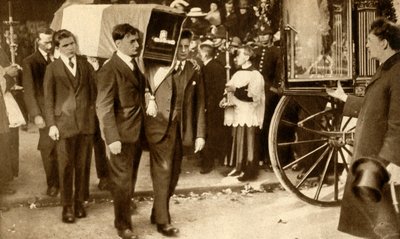 Begravelse til Terence MacSwiney, Cork, Irland, 31. oktober 1920, 1933. av Unbekannt