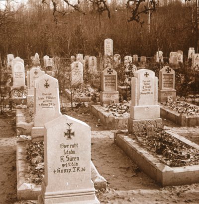 Tysk kirkegård, Carlepont, Nord-Frankrike, c1914-c1918 av Unbekannt