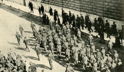 Tyske fanger fra SMS Magdeburg i Petrograd, Russland...august 1914, c1920. av Unbekannt