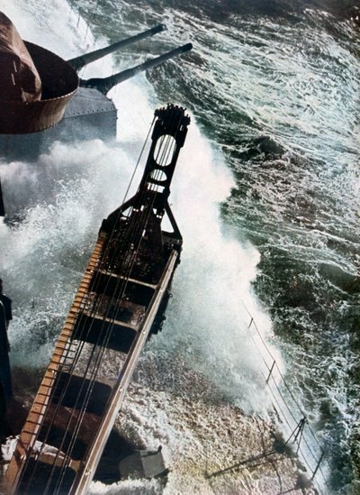 Tysk krigsskip som kjemper mot Atlanterhavet, 1942 av Unbekannt