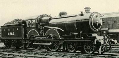 Great Eastern Type 4-4-0 i Special Livery for Royal Trains, c1930. av Unbekannt