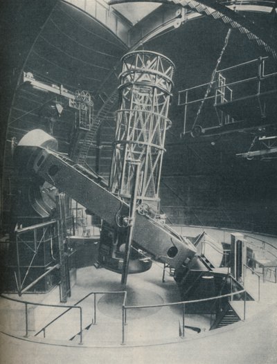 Hekket rund med stål og betong, 100-tommers reflektor, c1935 av Unbekannt