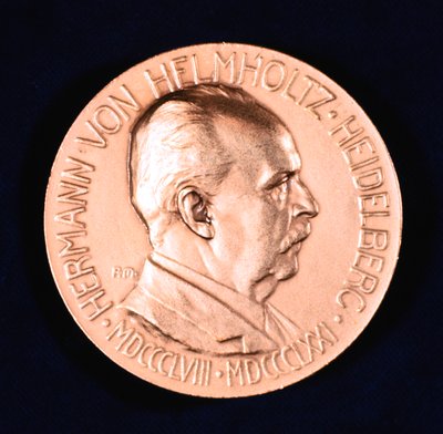 Hermann Ludwig Ferdinand von Helmholtz , tysk fysiker og fysiolog, 1907 av Unbekannt