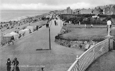 Feriegjester på West Parade, Bexhill-on-Sea, East Sussex, c1900-c1920s av Unbekannt