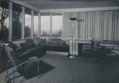 House at Los Angeles av Richard J Neutra. - Et interiørbilde av boligkvarteret, 1942 av Unbekannt