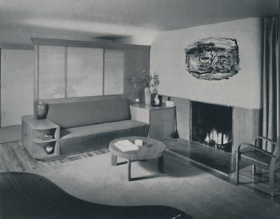 Hus i Pomona, California - stuen fra den andre siden av skilleveggen, 1942 av Unbekannt