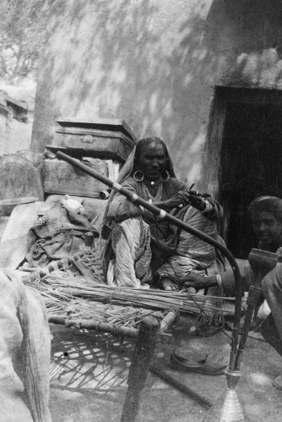 Indisk kvinne av den laveste kaste, Howshera, 1917 av Unbekannt