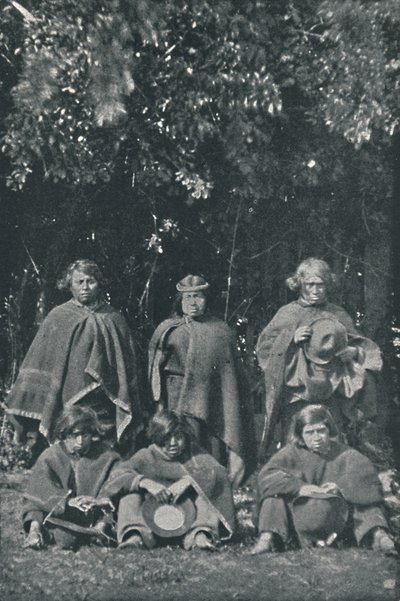 Indianere fra øya Chiloe, 1916 av Unbekannt