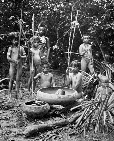 Indianere fra Putumayo-elven med et halshugget hode, Amazonia av Unbekannt