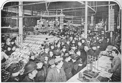 Inne i en stor proviantbutikk, Hammersmith, London, 1901 1903 av Unbekannt