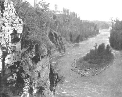 Kaministiquia-elven, nedenfor Kakabeka Falls, Canada, ca 1900. av Unbekannt
