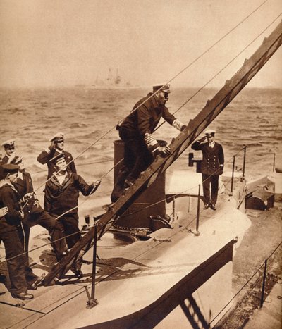 Kong George V flyter med sin marine, ca 1910-tallet 1935 av Unbekannt